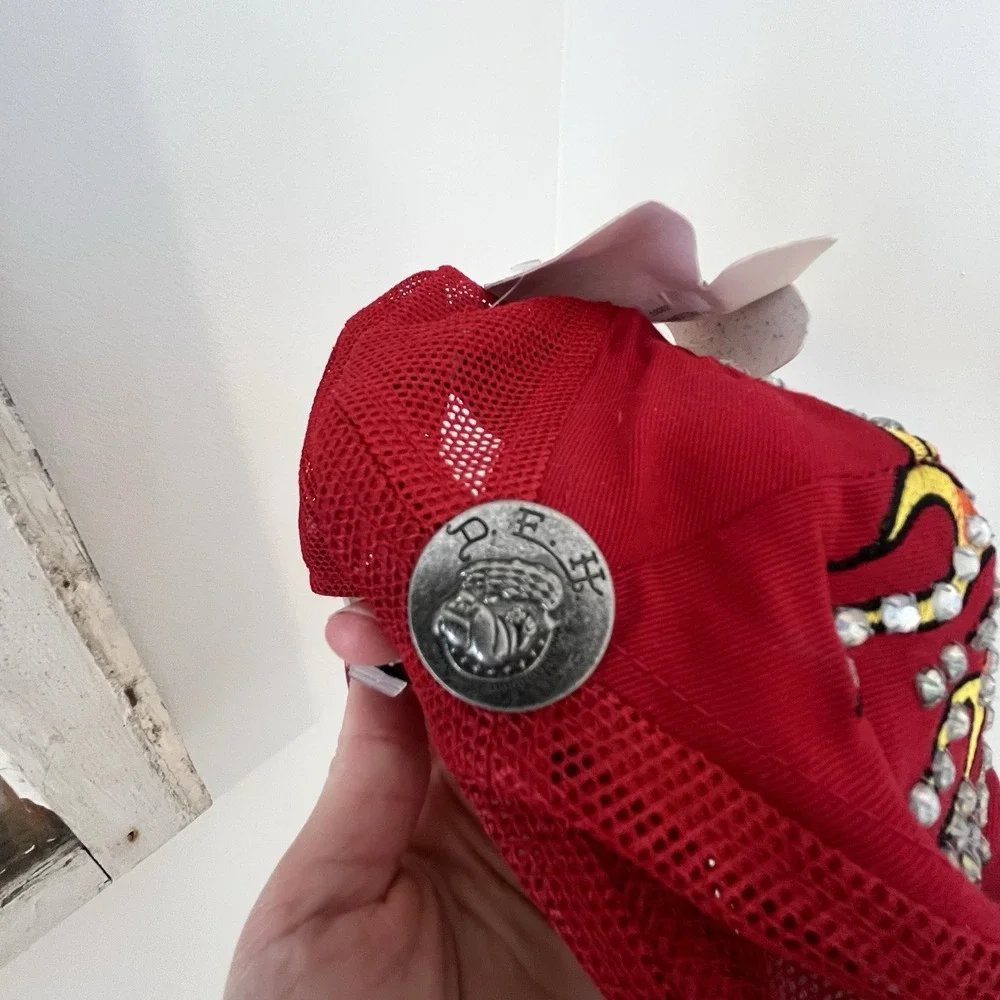 NWT Ed Hardy Red Skull With Fire Flames Rhinestone SnapBack‎ Trucker Hat Edgy
